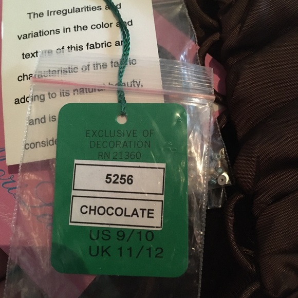 Prom/special occasion dress - Picture 2 of 4